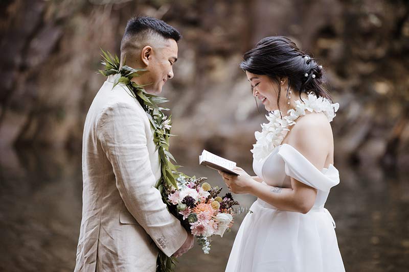 wedding hair and makeup stylists in maui hawaii