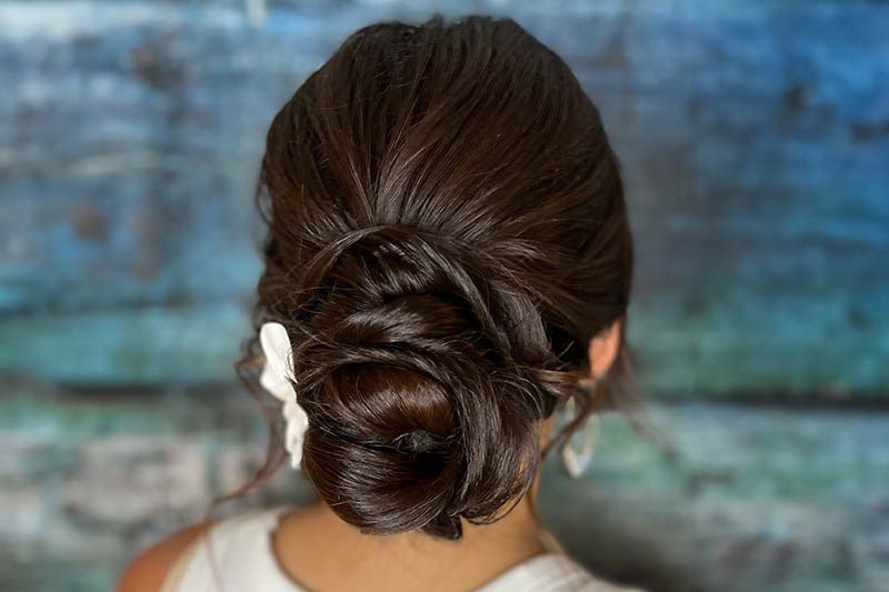 maui bridal hair styling